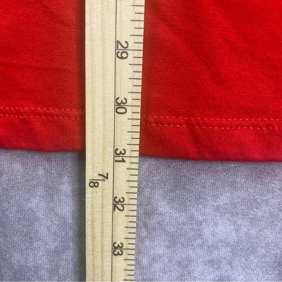 HUF Worldwide Floral Spell Out Logo Short Sleeve Red Graphic T-Shirt Size Medium - Picture 7 of 7